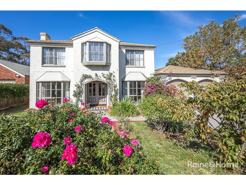 27 Powlett Street, Sunbury VIC 3429