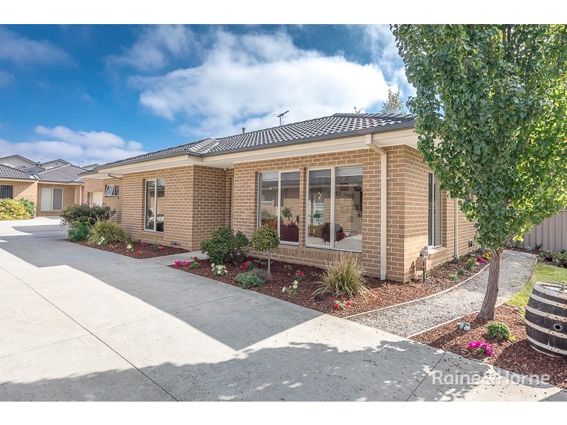 1/4 Anderson Road, Sunbury VIC 3429