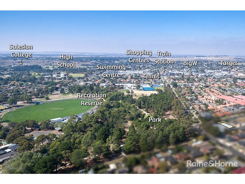 1/4 Anderson Road, Sunbury VIC 3429