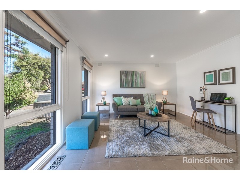 2 Buvelot Place, Sunbury VIC 3429