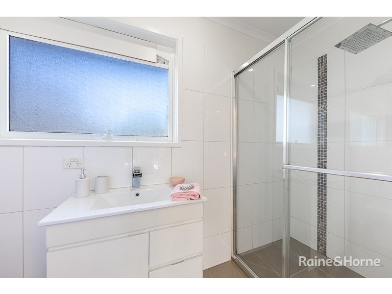 2 Buvelot Place, Sunbury VIC 3429