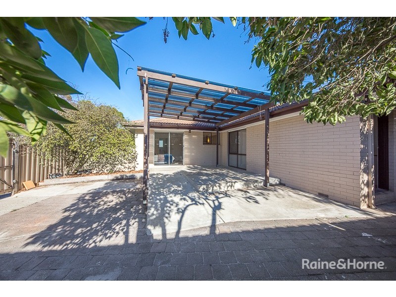 2 Buvelot Place, Sunbury VIC 3429