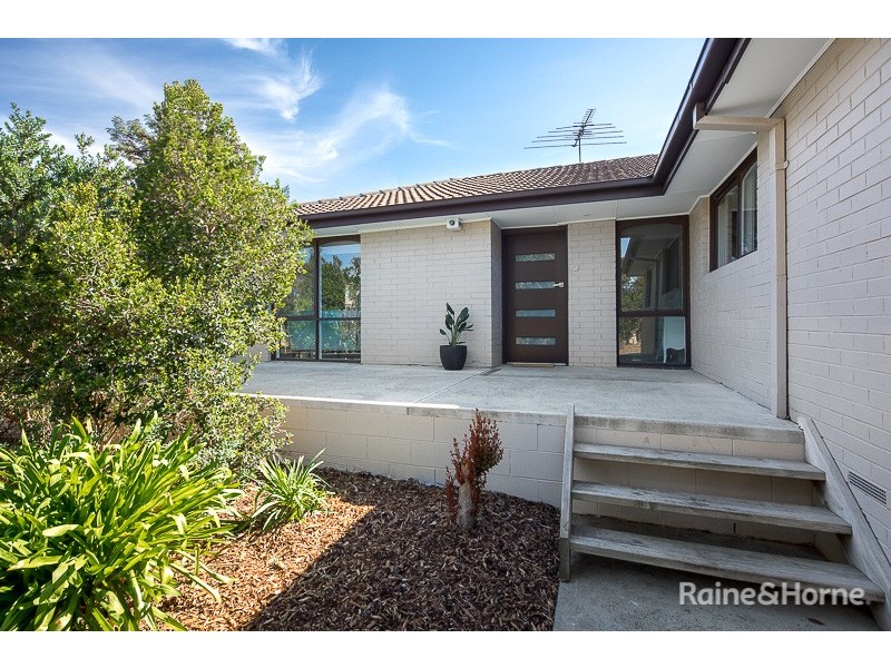 2 Buvelot Place, Sunbury VIC 3429