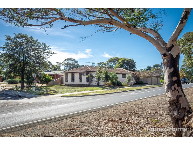 2 Buvelot Place, Sunbury VIC 3429