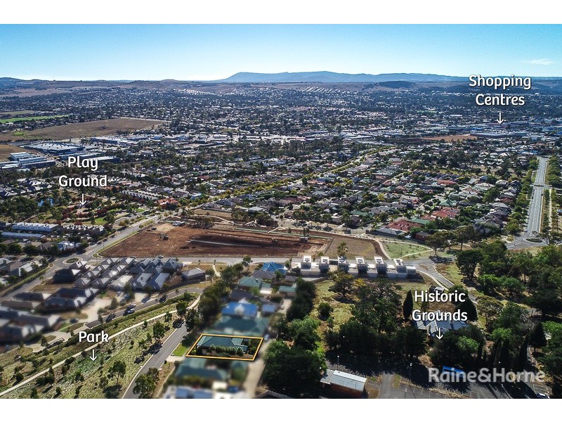 13 The Heights, Sunbury VIC 3429