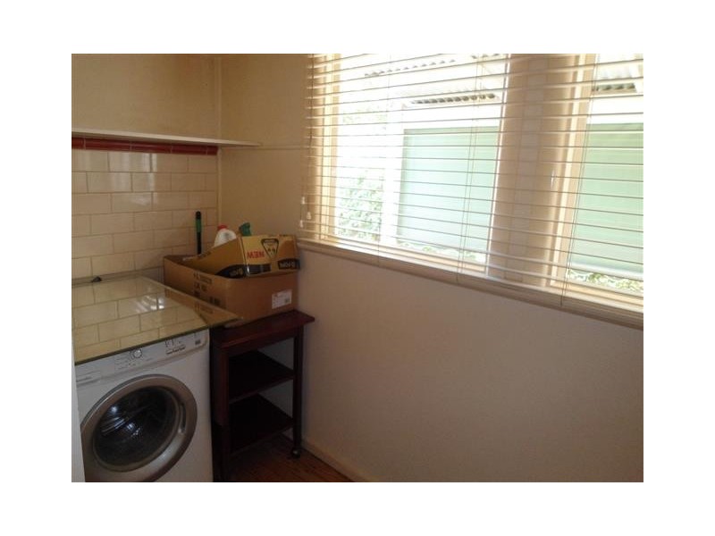 10 Batman Avenue, Sunbury VIC 3429