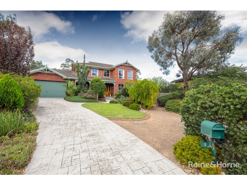 5 Acacia Court, Sunbury VIC 3429
