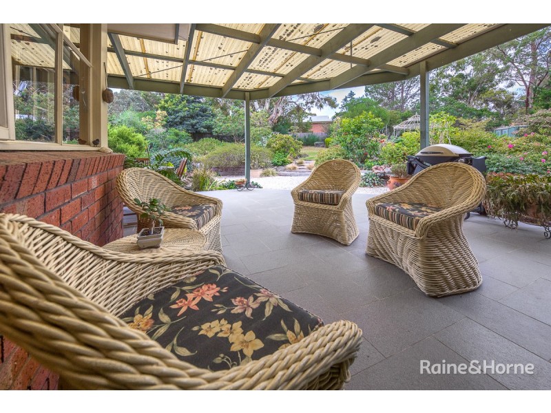 5 Acacia Court, Sunbury VIC 3429