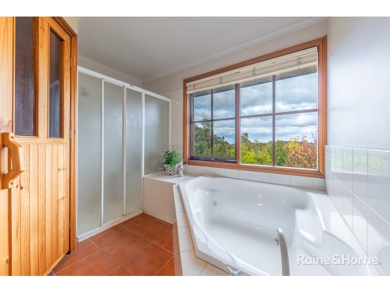 5 Acacia Court, Sunbury VIC 3429