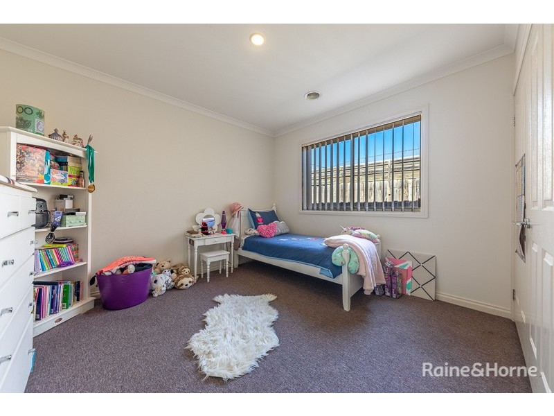 22 Sassafras Drive, Sunbury VIC 3429