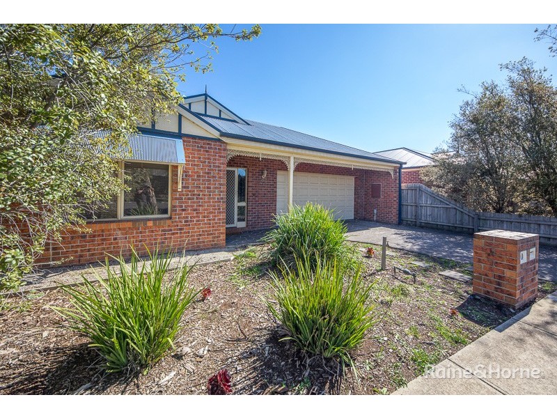 22 Sassafras Drive, Sunbury VIC 3429