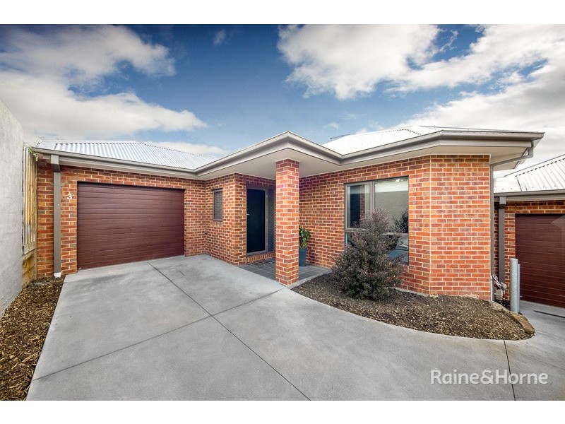 3/36 Vaughan Street, Sunbury VIC 3429