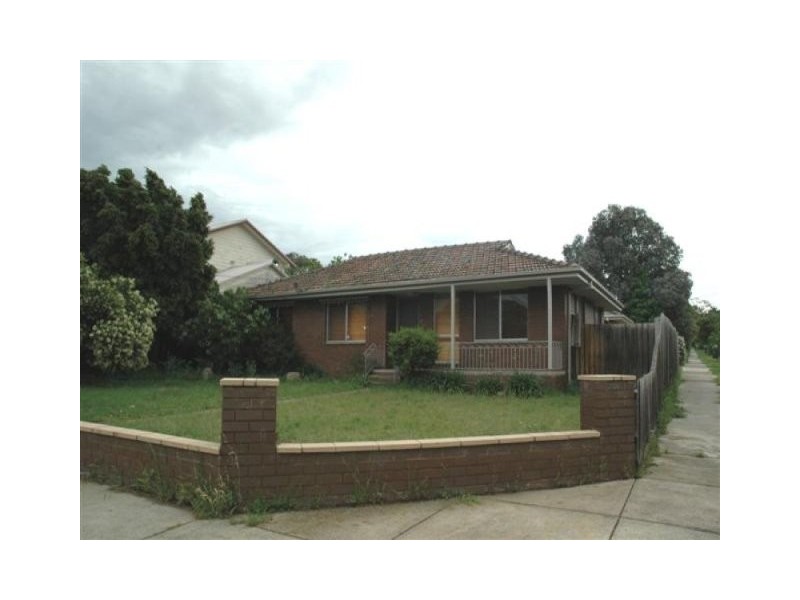 9 LINDSAY AVENUE, Sunbury VIC 3429