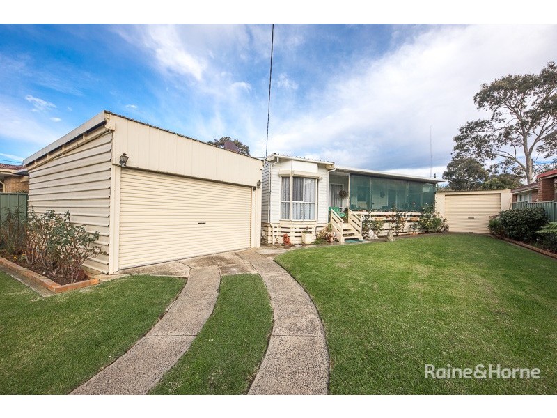 13 Buckmaster Street, Sunbury VIC 3429