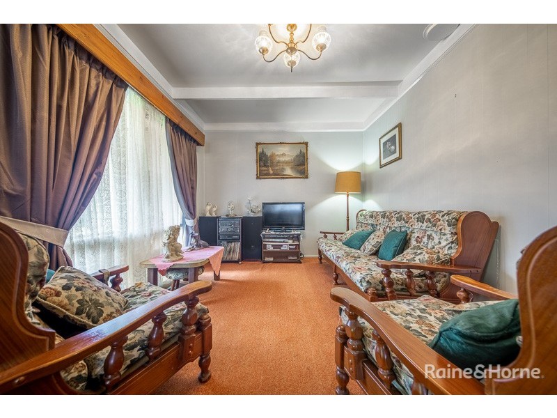 13 Buckmaster Street, Sunbury VIC 3429