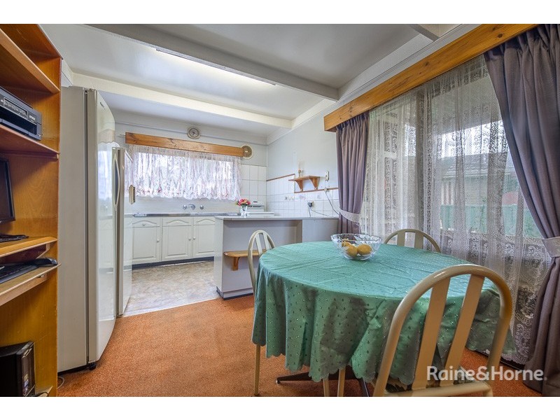 13 Buckmaster Street, Sunbury VIC 3429