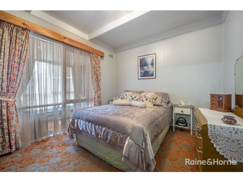 13 Buckmaster Street, Sunbury VIC 3429