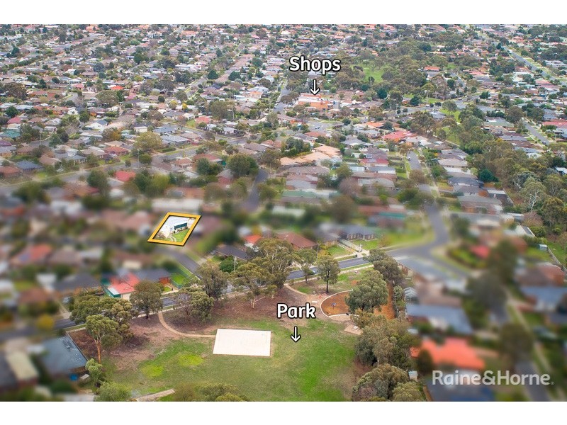 13 Buckmaster Street, Sunbury VIC 3429