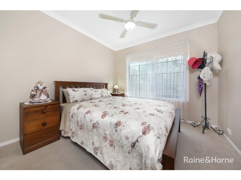 4 Slim Court, Sunbury VIC 3429