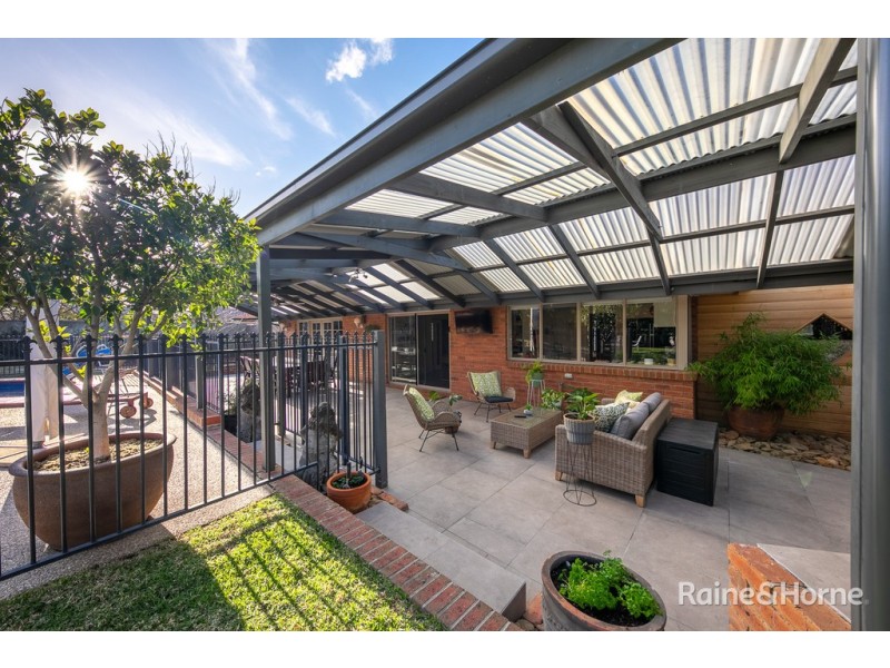 13 Tennyson Court, Sunbury VIC 3429