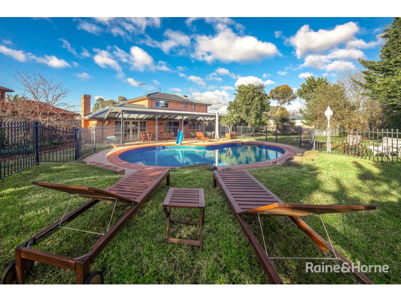 13 Tennyson Court, Sunbury VIC 3429