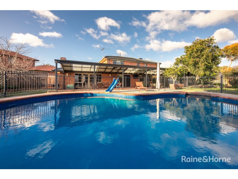 13 Tennyson Court, Sunbury VIC 3429