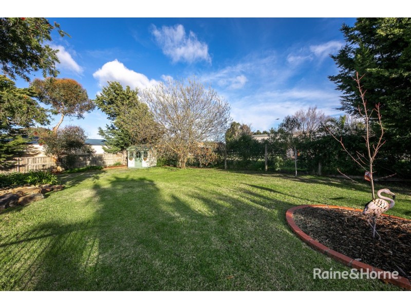 13 Tennyson Court, Sunbury VIC 3429