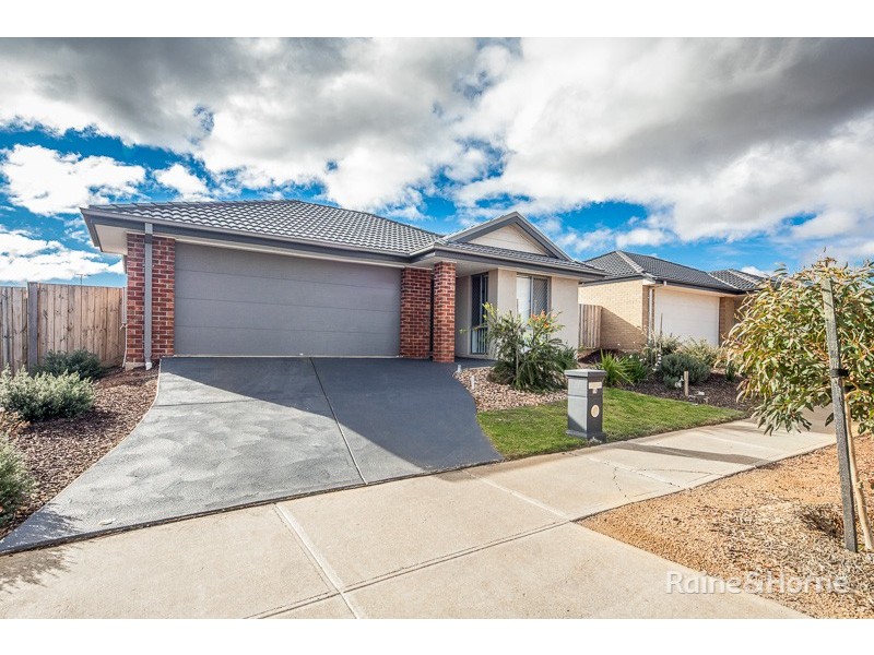 16 Gosse Crescent, Brookfield VIC 3338