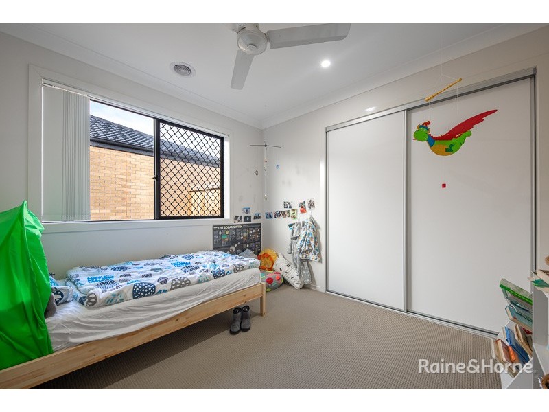 16 Gosse Crescent, Brookfield VIC 3338