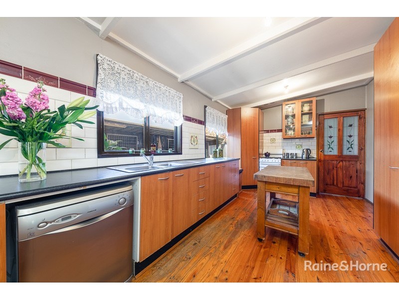 25 Calder Highway, Diggers Rest VIC 3427