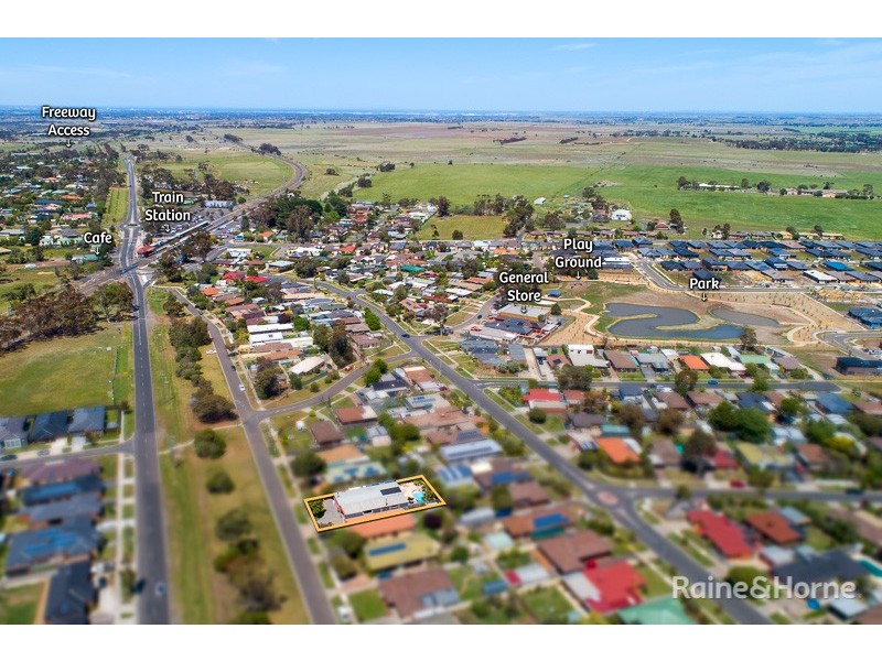 25 Calder Highway, Diggers Rest VIC 3427