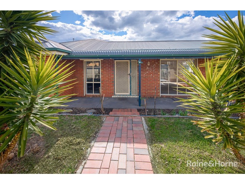 1/78 Gap Road, Sunbury VIC 3429