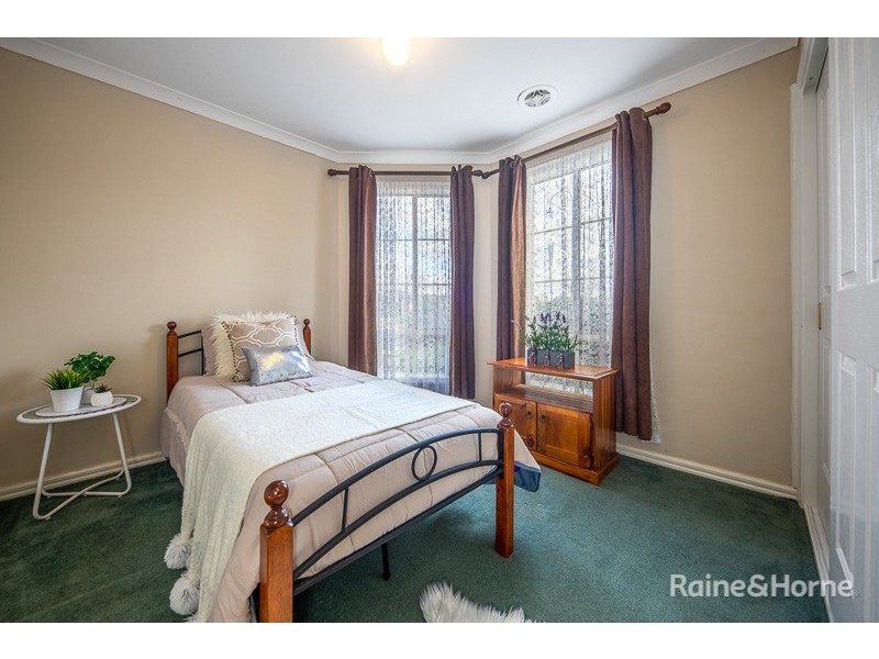 75 Cover drive, Sunbury VIC 3429