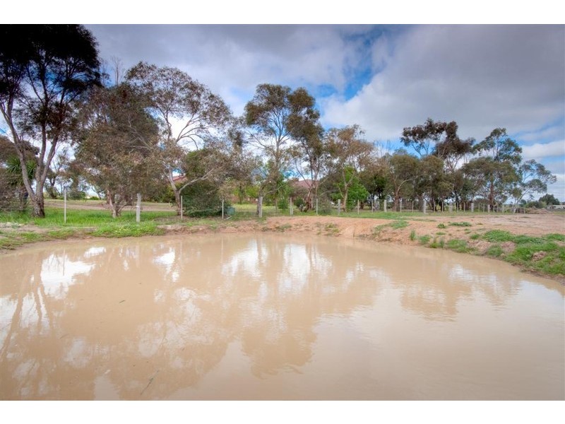 10  BUCKLEY ROAD, Diggers Rest VIC 3427