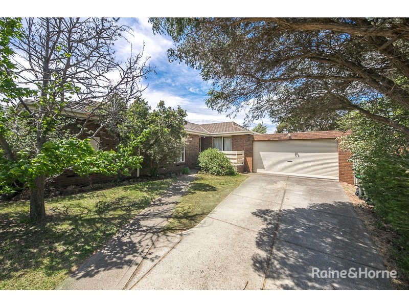 49 Darbyshire Street, Sunbury VIC 3429