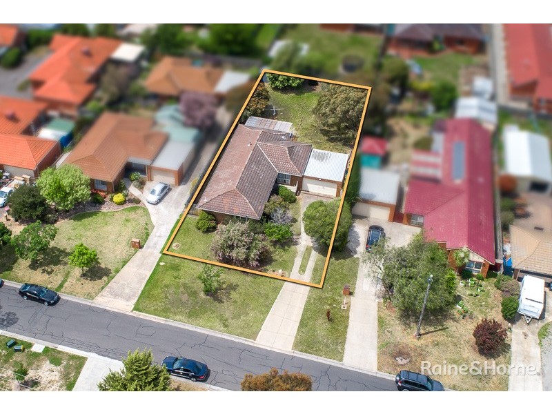 49 Darbyshire Street, Sunbury VIC 3429