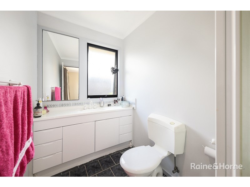 49 Darbyshire Street, Sunbury VIC 3429