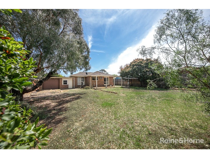 49 Darbyshire Street, Sunbury VIC 3429