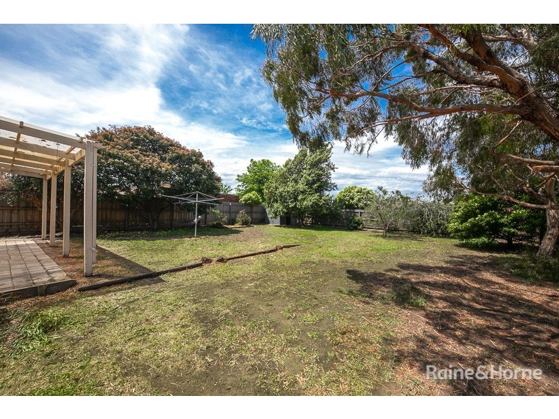 49 Darbyshire Street, Sunbury VIC 3429