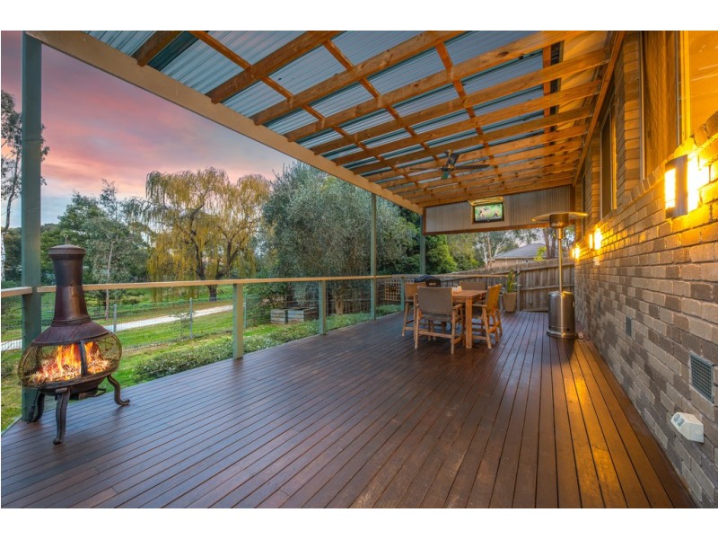 4 O’Malley Court, Sunbury VIC 3429