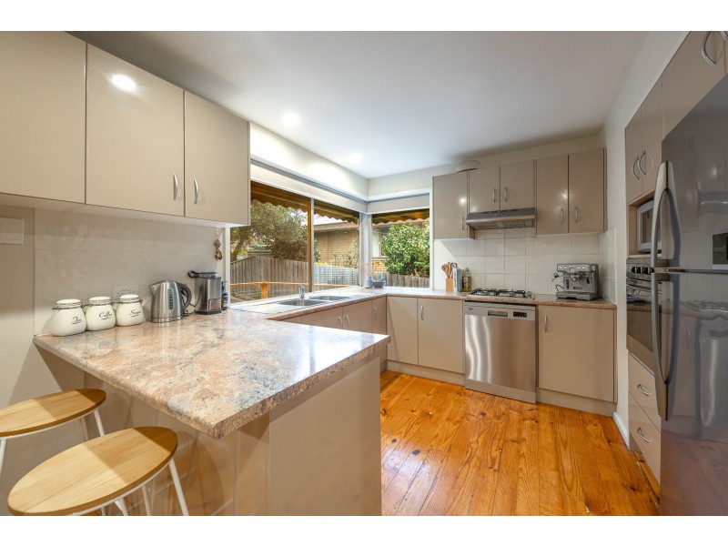 4 O’Malley Court, Sunbury VIC 3429