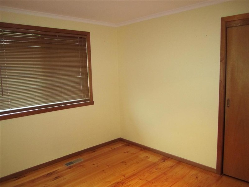 96  MITCHELL CRESCENT WEST, Meadow Heights VIC 3048