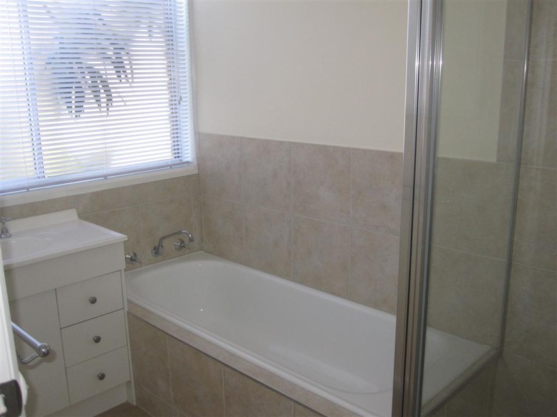 23 HEYSEN DRIVE, Sunbury VIC 3429