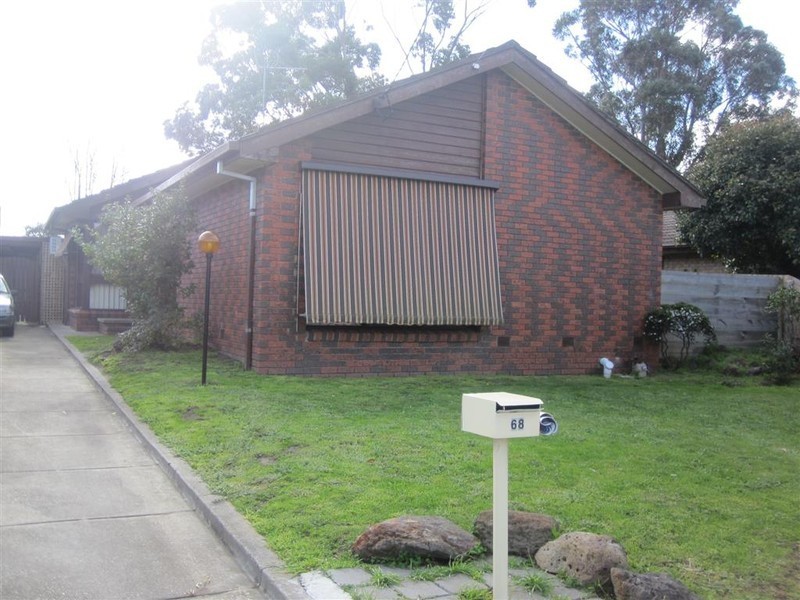 68 KEITH AVENUE, Sunbury VIC 3429
