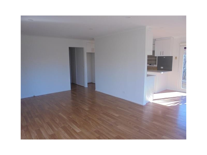 10 Backhaus Avenue, Sunbury VIC 3429