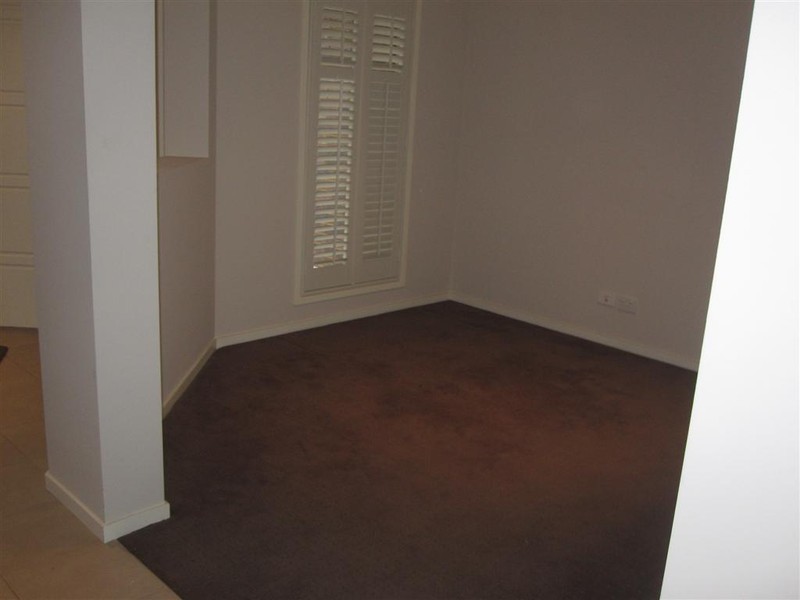 23 CURTIS AVENUE, Sunbury VIC 3429