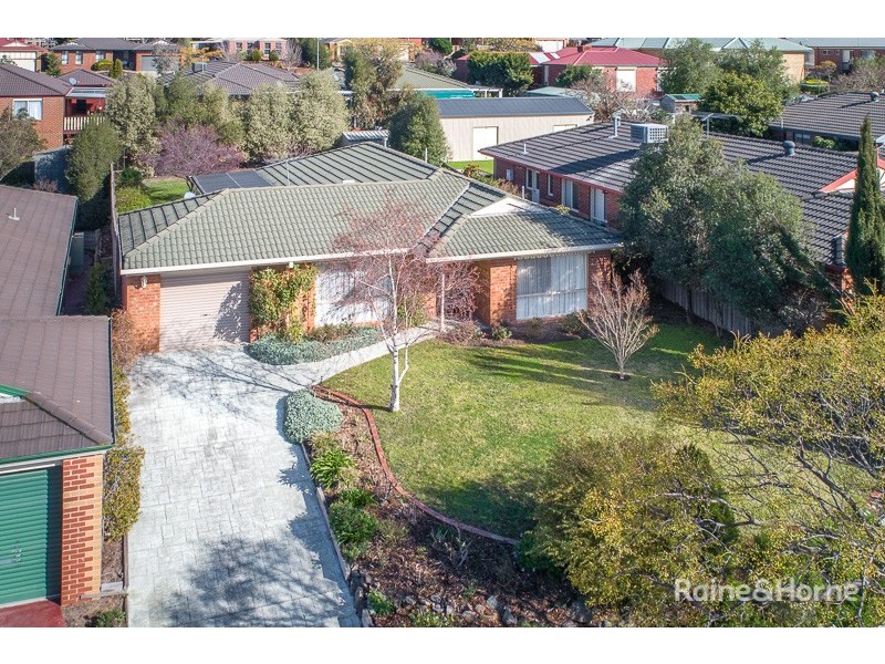 101 Stewarts Lane, Sunbury VIC 3429