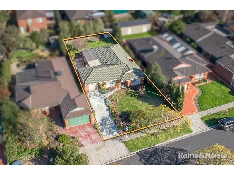 101 Stewarts Lane, Sunbury VIC 3429