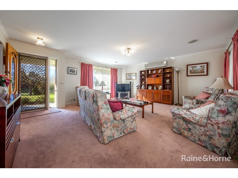 101 Stewarts Lane, Sunbury VIC 3429