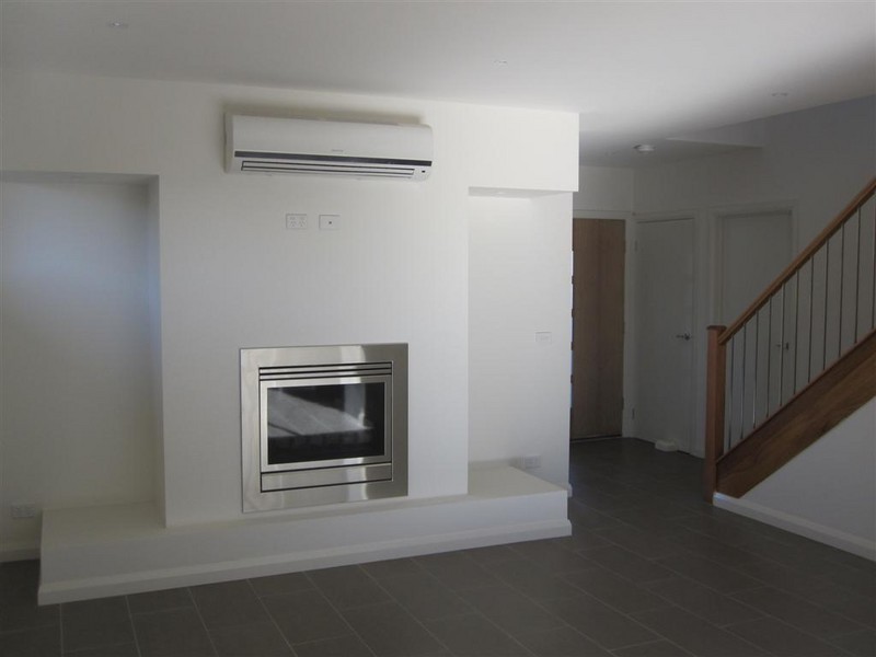 3/160  BIGGS STREET, St Albans VIC 3021